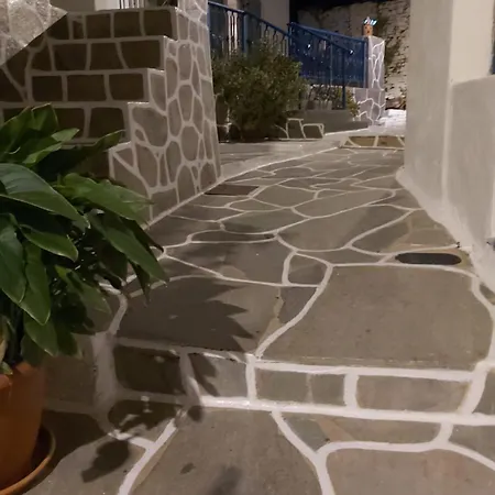 펜션 Sokaki House 키트노스